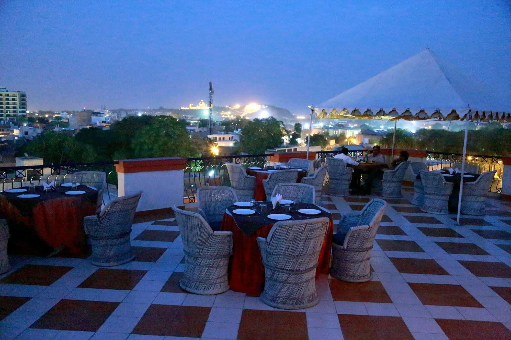 Hotel Residency Palace Jodhpur  Bagian luar foto