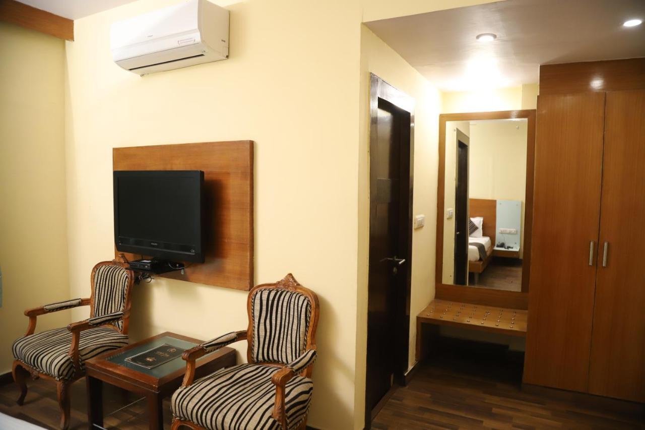 Hotel Residency Palace Jodhpur  Bagian luar foto